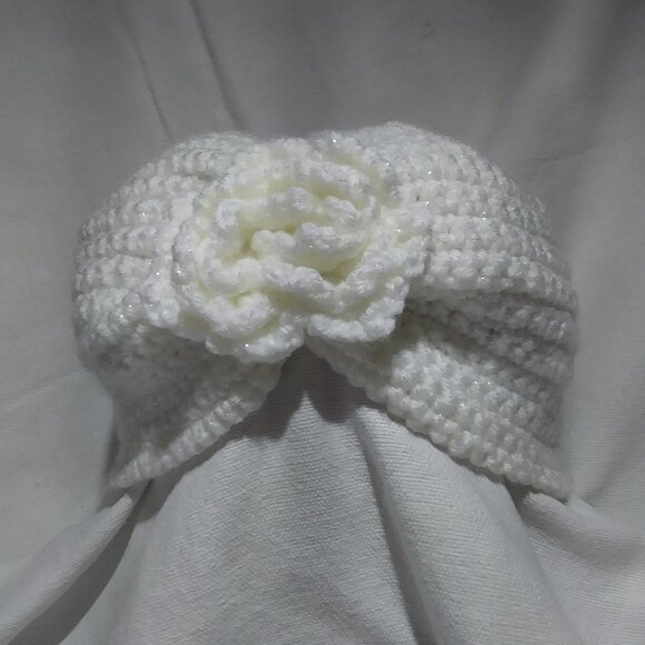 Custom Crochet Flower Hat In Any Size or Color main image 4